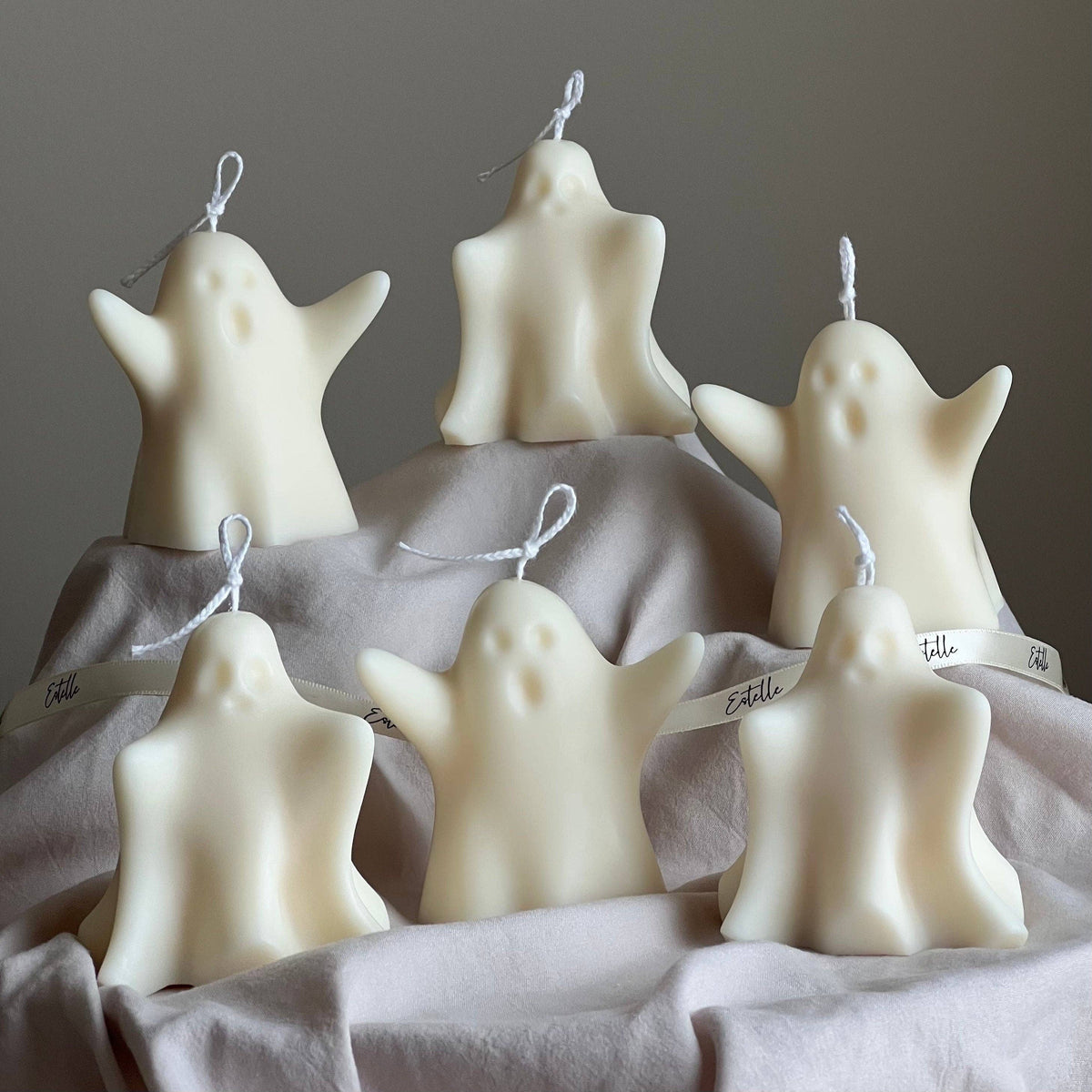 The Handmade Halloween Ghost Candle
