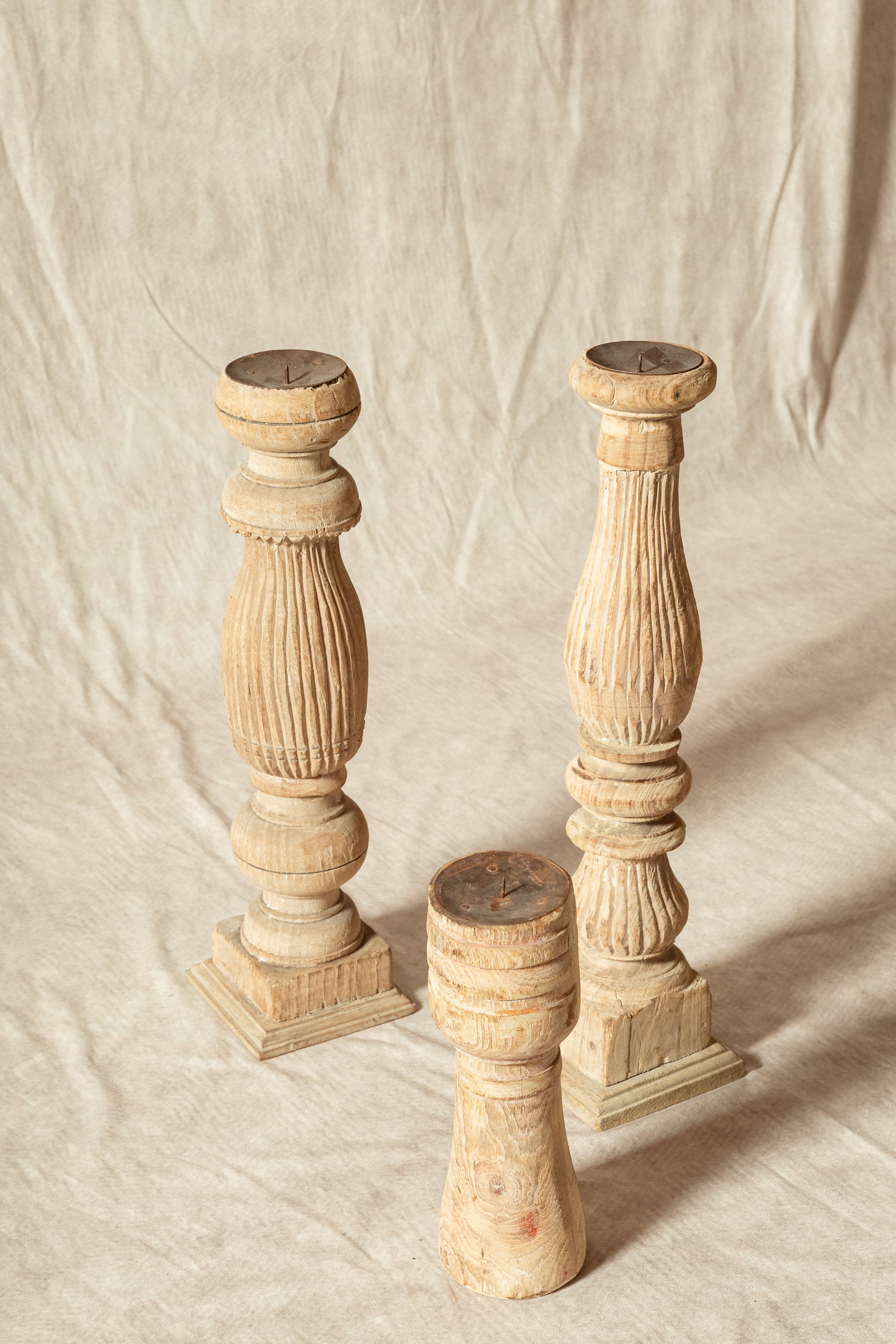 The Antique Wood Holder